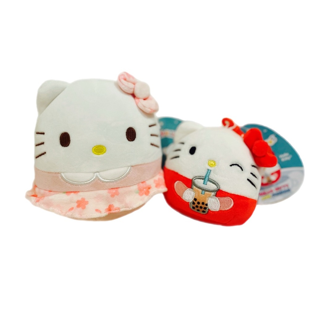 Hello Kitty Squishmallows Toy Set - 5” and clip NWT